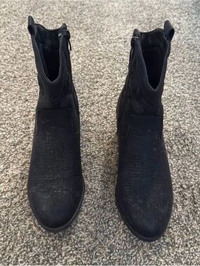 Global Win Black Suede Western-Inspired Ankle Boots